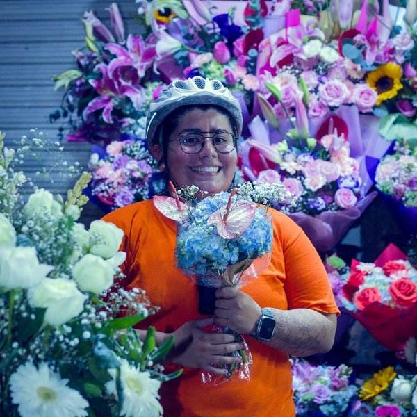 Instagram post of El Rosedal 💐